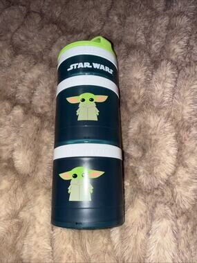 WHISKWARE Star Wars / Mandalorian Snacking Containers Portable Stackable